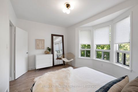 Photo 17 at 1 Hounslow Heath Road, Pellam Park, Toronto