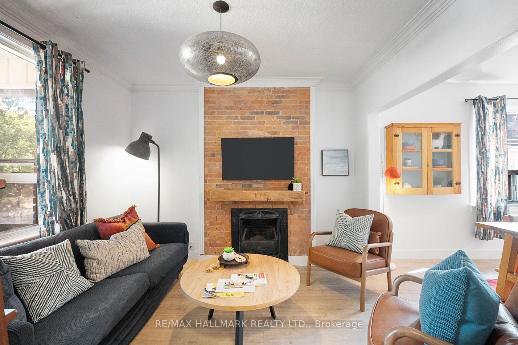1 Hounslow Heath Road, Pellam Park, Toronto 