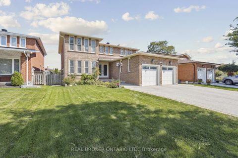 Photo 1 at 435 Aberdeen Avenue, East Woodbridge, Vaughan