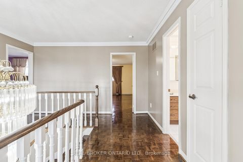 Photo 20 at 435 Aberdeen Avenue, East Woodbridge, Vaughan