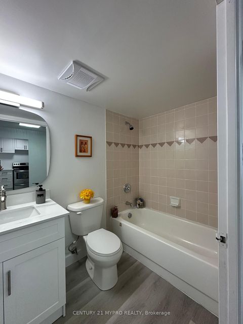 Photo 9 at 517 - 3050 Ellesmere Road, Morningside, Toronto