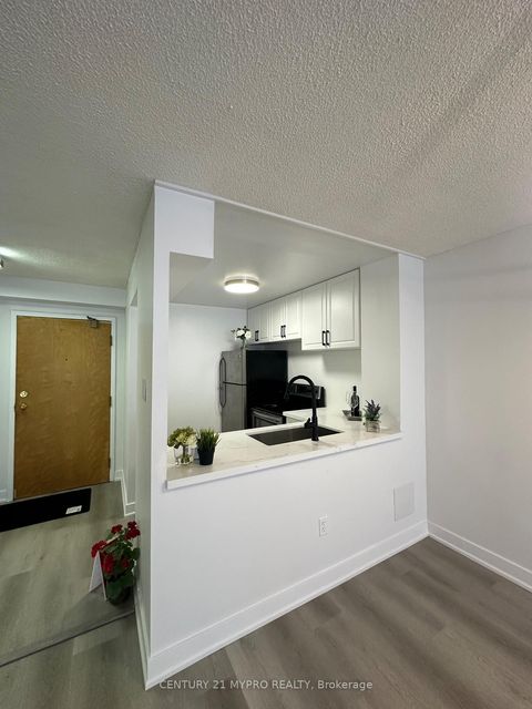 Photo 18 at 517 - 3050 Ellesmere Road, Morningside, Toronto