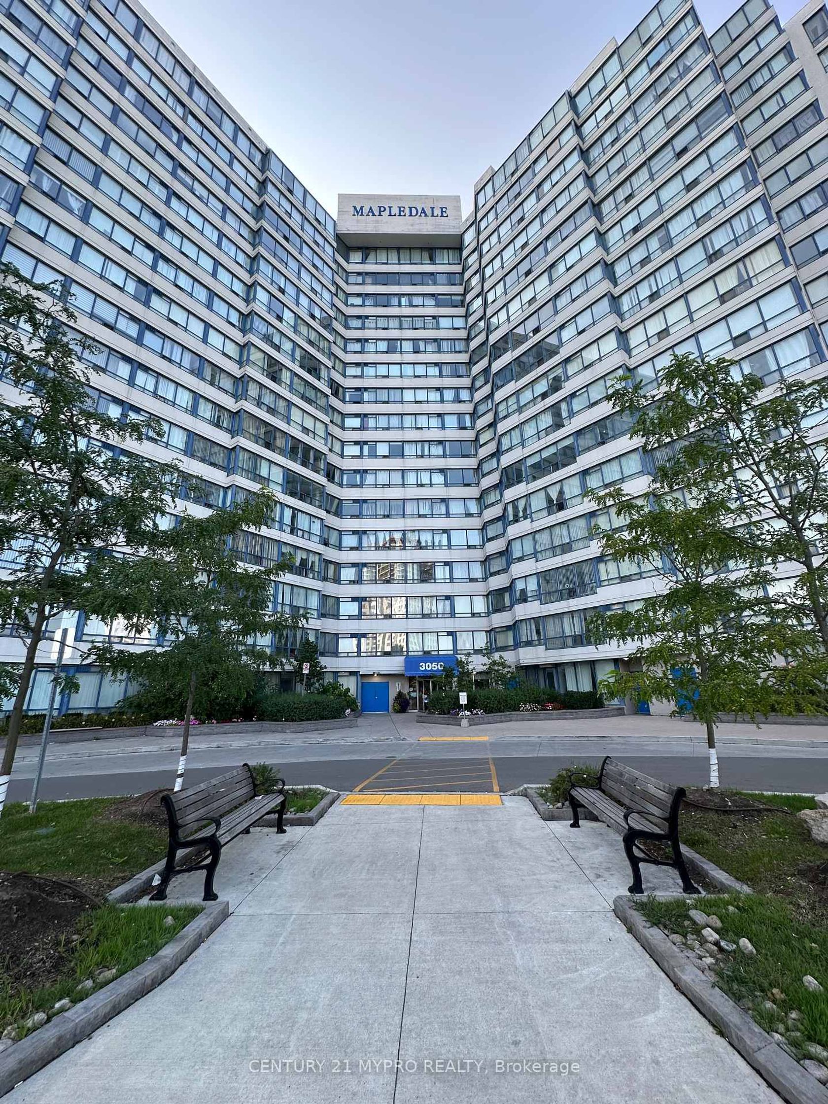 517 - 3050 Ellesmere Road, Morningside, Toronto 