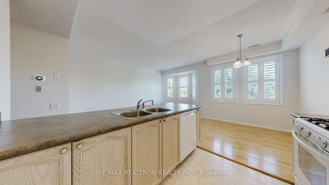 Photo 16 at 158 - 760 Lawrence Avenue W, Glen Park, Toronto