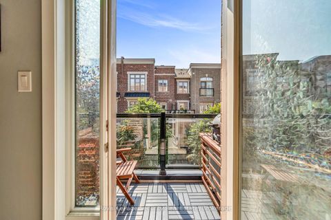 Photo 14 at 61 - 2315 Sheppard Avenue W, Pelmo Park W5, Toronto