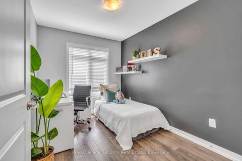 Photo 22 at 61 - 2315 Sheppard Avenue W, Pelmo Park W5, Toronto