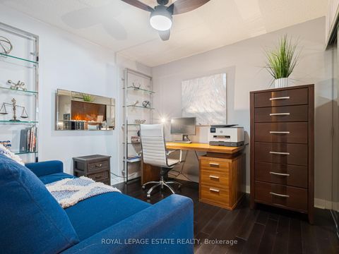 Photo 21 at 313 - 295 Adelaide Street W, Waterfront Communities C1, Toronto