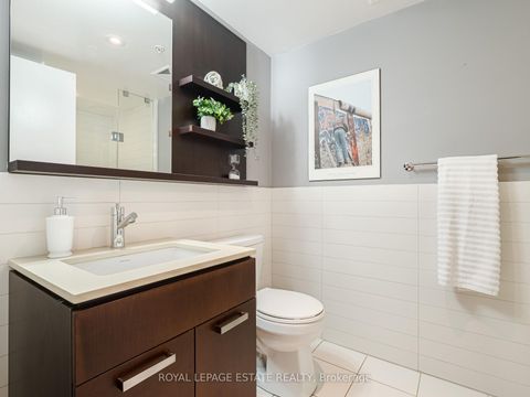 Photo 24 at 313 - 295 Adelaide Street W, Waterfront Communities C1, Toronto