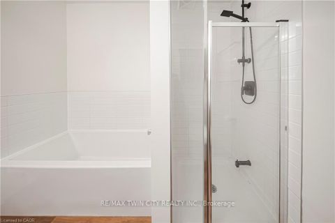 Photo 26 at 214 - 168 SABINA Drive, GO Glenorchy, Oakville