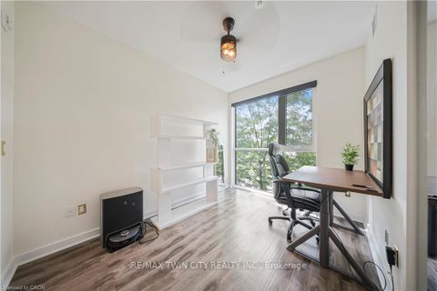 Photo 30 at 214 - 168 SABINA Drive, GO Glenorchy, Oakville