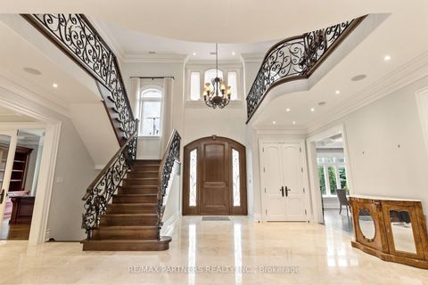Photo 7 at 68 Maple Grove Avenue, Oak Ridges, Richmond Hill
