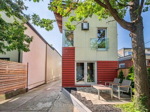 Photo 11 at 53 jersey Avenue, Little Italy, Toronto