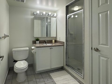 Photo 5 at 812 - 185 Oneida Crescent, Langstaff, Richmond Hill