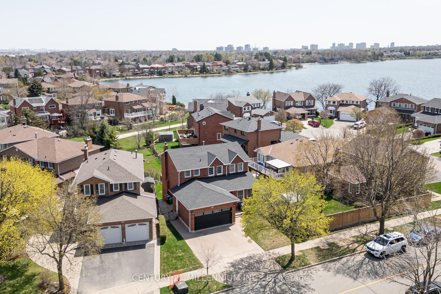 81 Philosopher's Trail, Northgate, Brampton 2