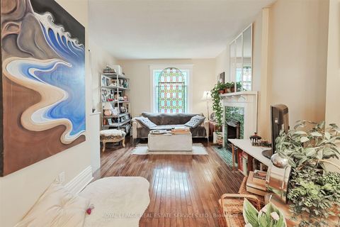 Photo 8 at 93 Medland Crescent, High Park North, Toronto