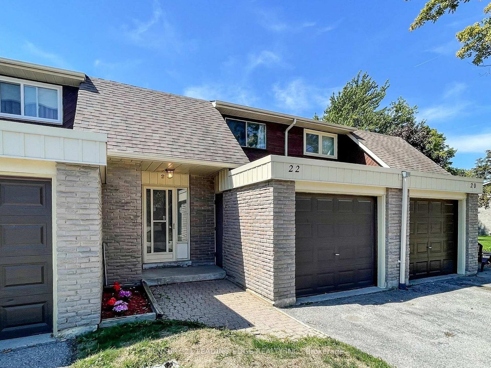 22 - 341 Military Trail, Morningside, Toronto 