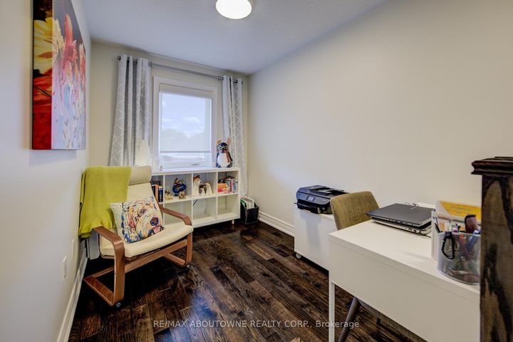 Photo 20 at 7 - 44 Flamboro Street, Waterdown, Hamilton