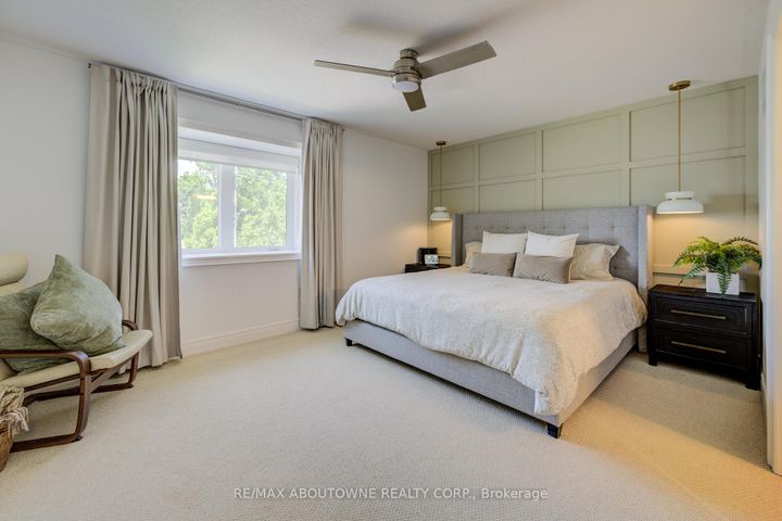 Photo 23 at 7 - 44 Flamboro Street, Waterdown, Hamilton