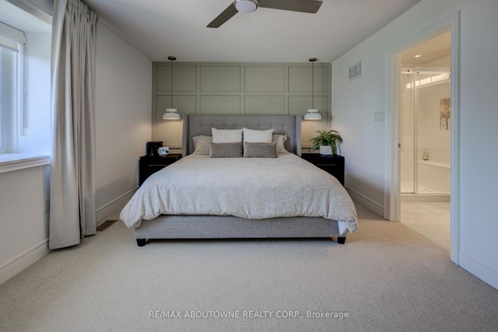Photo 24 at 7 - 44 Flamboro Street, Waterdown, Hamilton