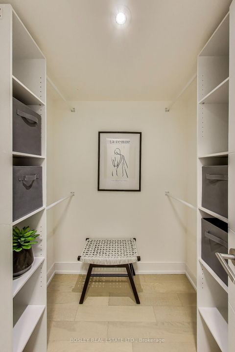Photo 14 at 311 - 525 Adelaide Street W, Waterfront Communities C1, Toronto