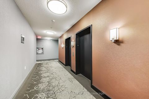 Photo 26 at 311 - 525 Adelaide Street W, Waterfront Communities C1, Toronto