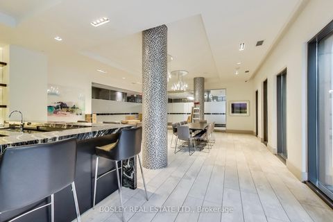 Photo 31 at 311 - 525 Adelaide Street W, Waterfront Communities C1, Toronto