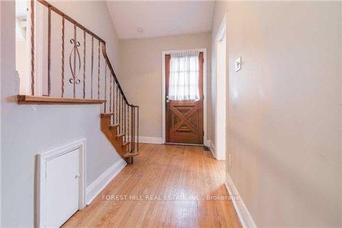 Photo 1 at 90 Arnold Avenue, Yorkhill, Vaughan