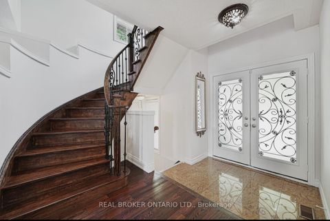 Photo 4 at 39 Woodroof Crescent, Bayview Wellington, Aurora