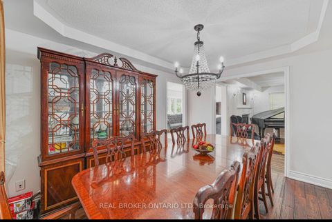 Photo 8 at 39 Woodroof Crescent, Bayview Wellington, Aurora