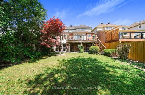 Photo 41 at 39 Woodroof Crescent, Bayview Wellington, Aurora