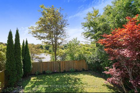 Photo 42 at 39 Woodroof Crescent, Bayview Wellington, Aurora