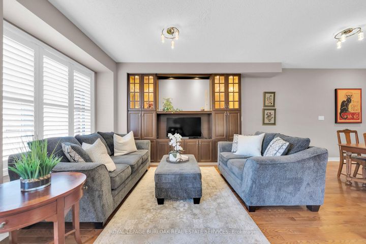 Photo 9 at 41 - 300 Ravineview Way, WC Wedgewood Creek, Oakville