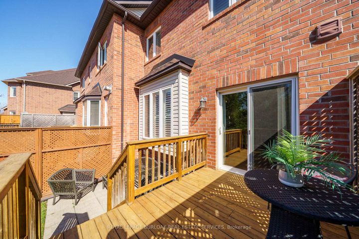 Photo 37 at 41 - 300 Ravineview Way, WC Wedgewood Creek, Oakville