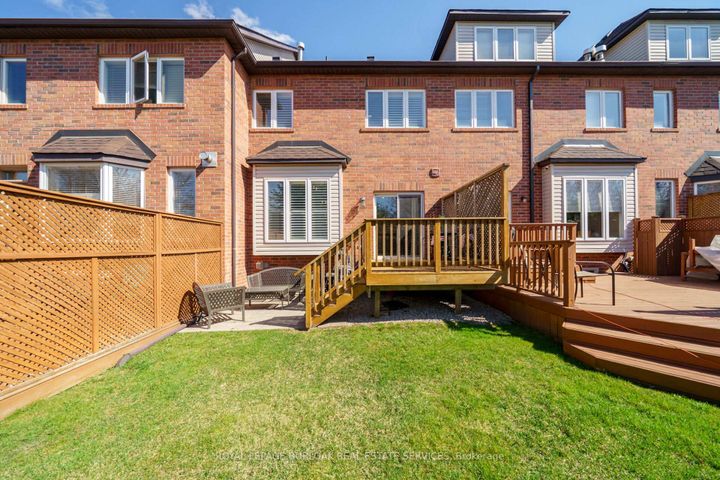 Photo 41 at 41 - 300 Ravineview Way, WC Wedgewood Creek, Oakville