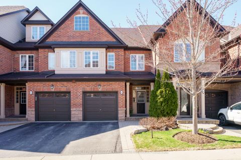 Photo 1 at 41 - 300 Ravineview Way, WC Wedgewood Creek, Oakville