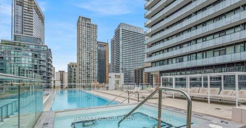 Photo 11 at 2809 - 161 Roehampton Avenue, Mount Pleasant West, Toronto