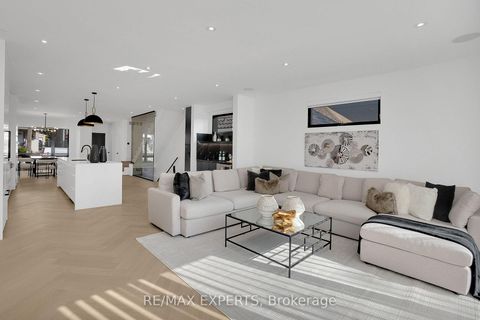 Photo 18 at 62 Hartley Avenue, Belgravia, Toronto