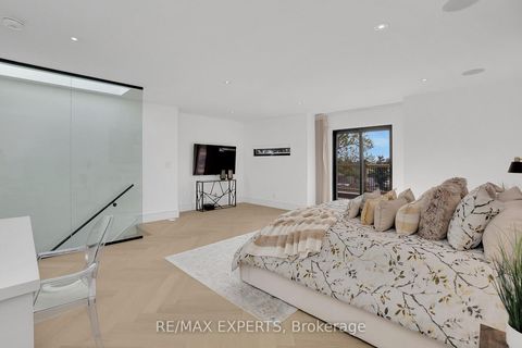 Photo 22 at 62 Hartley Avenue, Belgravia, Toronto