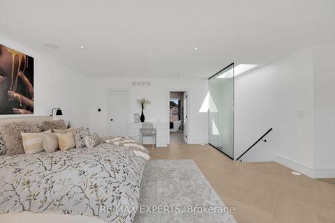 Photo 23 at 62 Hartley Avenue, Belgravia, Toronto