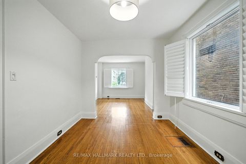 Photo 7 at 49 Rawlinson Avenue, Mount Pleasant East, Toronto