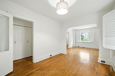 Photo 8 at 49 Rawlinson Avenue, Mount Pleasant East, Toronto