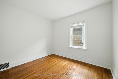 Photo 24 at 49 Rawlinson Avenue, Mount Pleasant East, Toronto