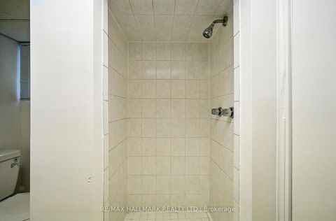 Photo 34 at 49 Rawlinson Avenue, Mount Pleasant East, Toronto