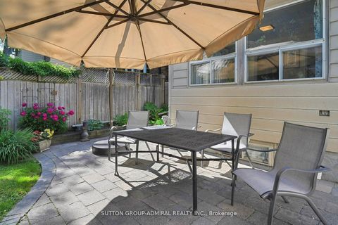 Photo 28 at 1 Valleyview Gardens, Lambton Baby Point, Toronto