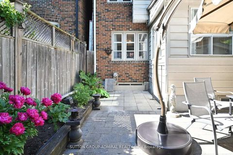Photo 29 at 1 Valleyview Gardens, Lambton Baby Point, Toronto