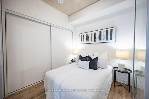 Photo 7 at 220 - 1808 St. Clair Avenue W, Pellam Park, Toronto