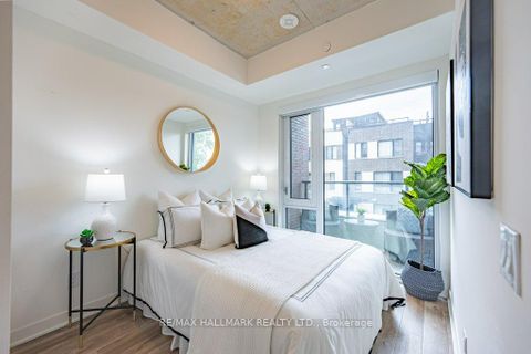 Photo 8 at 220 - 1808 St. Clair Avenue W, Pellam Park, Toronto