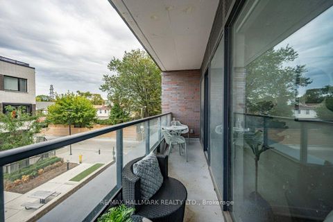 Photo 11 at 220 - 1808 St. Clair Avenue W, Pellam Park, Toronto
