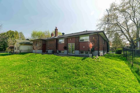 Photo 14 at 365 Sandhurst Drive, WO West, Oakville