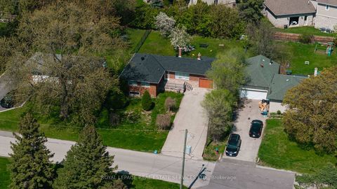 Photo 21 at 365 Sandhurst Drive, WO West, Oakville